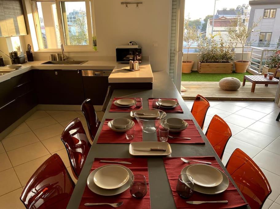 Spacious And Sunkissed 3Br & 2 Bathrooms Apartment Athens Luaran gambar