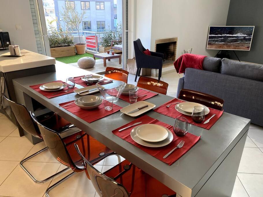 Spacious And Sunkissed 3Br & 2 Bathrooms Apartment Athens Luaran gambar