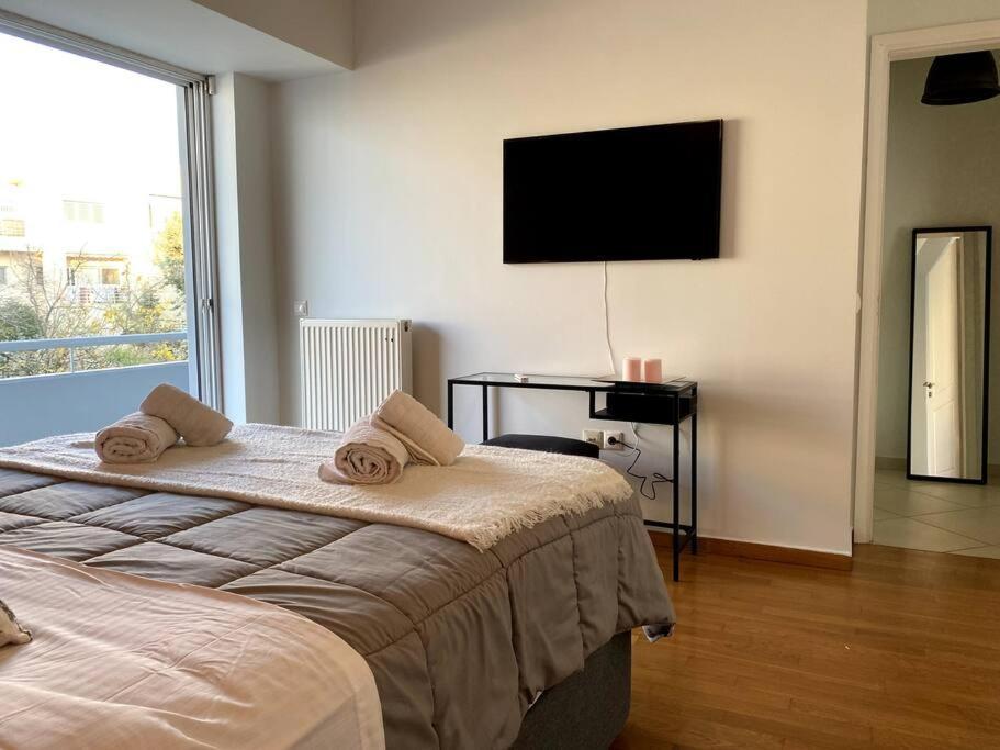 Spacious And Sunkissed 3Br & 2 Bathrooms Apartment Athens Luaran gambar