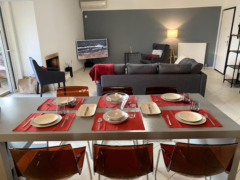 Spacious And Sunkissed 3Br & 2 Bathrooms Apartment Athens Luaran gambar